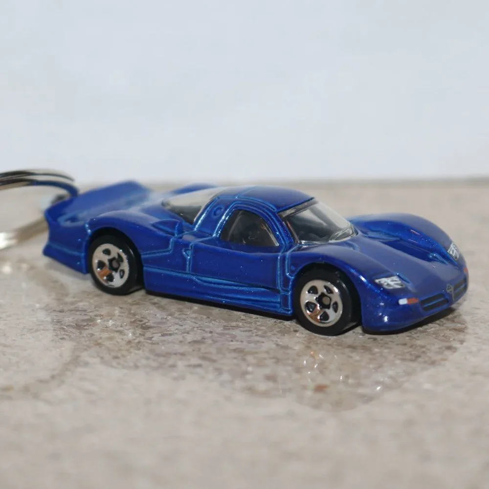 Hot Wheels Factory Fresh Nissan R390 keychain